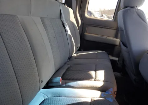 2013 Ford F150 Super Cab z USA, uszkodzony, nr VIN 1FTEX1EM4DFD17818